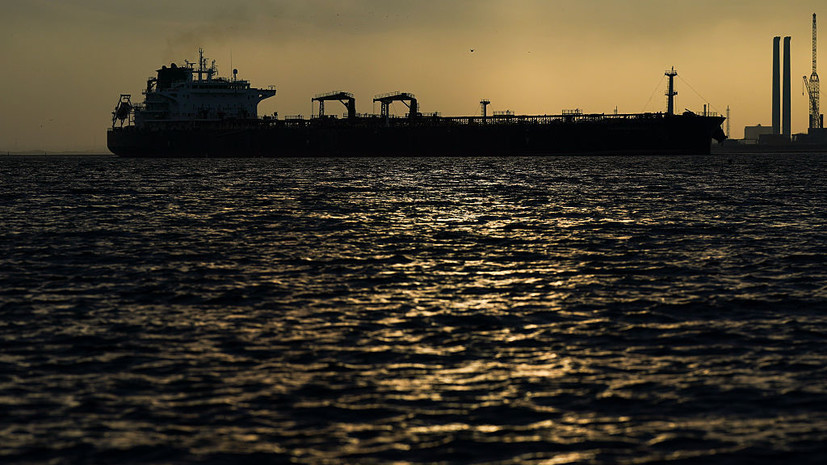 МЭА сообщило о росте ставок фрахта танкеров через Ормузский пролив на 600%