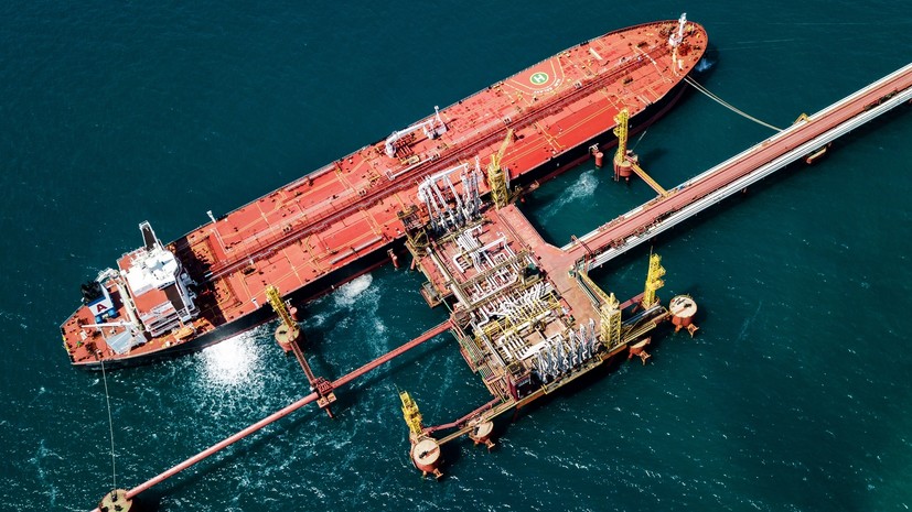 &laquo;Для укрепления стабильности на мировых энергетических рынках&raquo;: США ослабили санкции против российской нефти