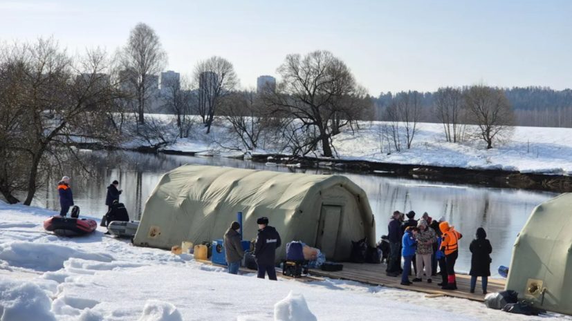 Водолазы ведут поиск пропавших в Звенигороде детей в тяжёлых условиях