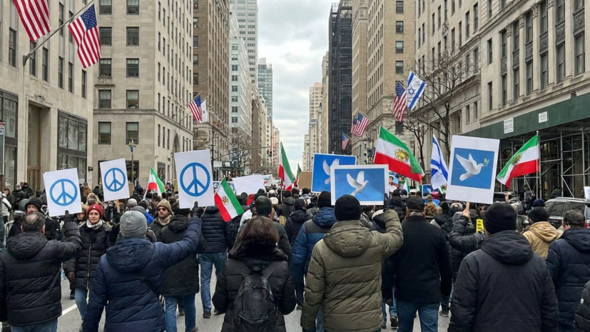 В Нью-Йорке прошла акция протеста против действий США и Израиля в Иране