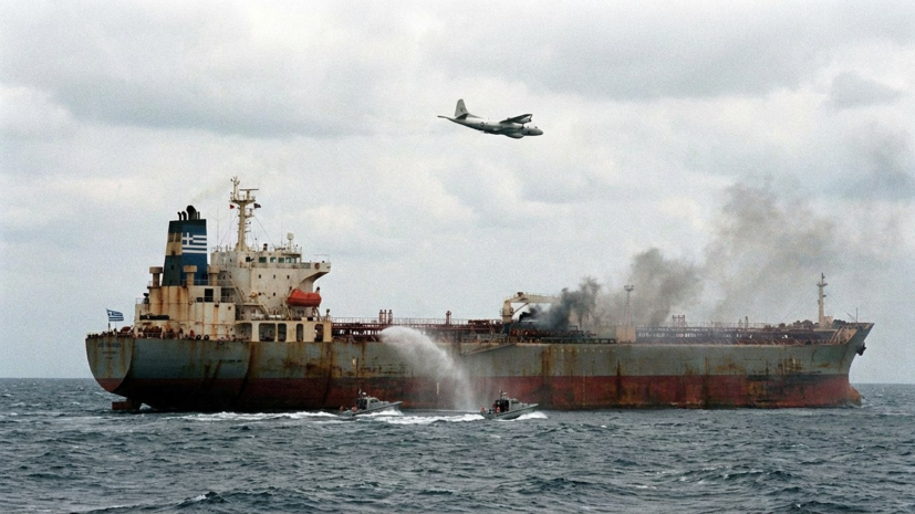 Кикилиас связал атаку на греческий танкер с выходом нефти России из-под санкций