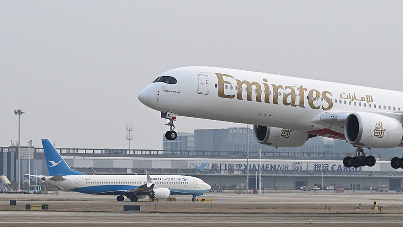 Аэропорт Дубая приостановил обслуживание рейсов