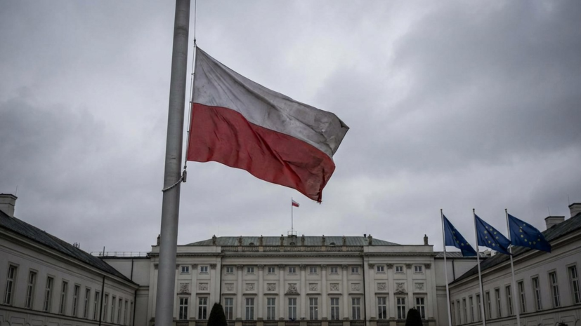 Политолог Асафов усомнился в скором выходе Польши из Евросоюза