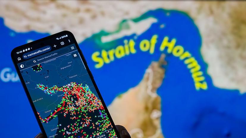 Посол Ирана Джалали: в Ормузском проливе ввели военное положение