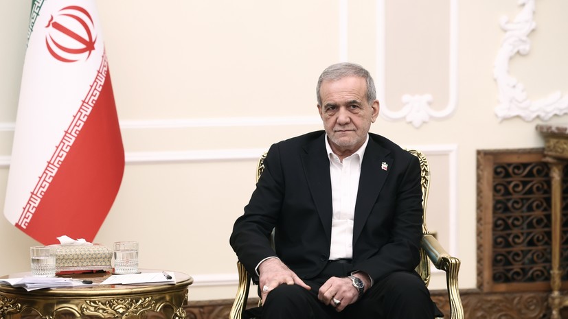 Президент Ирана пообещал отомстить за гибель Лариджани