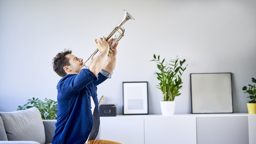 Адвокат Ковалевская назвала шум от соседей поводом для судебного разбирательства