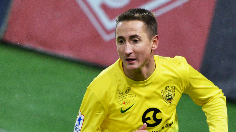 Быстров призвал главу судейства РФС уйти в отставку