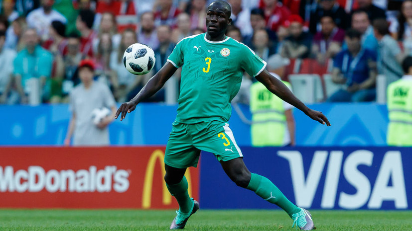 Экс-игрок «Челси» Кулибали не хочет возвращать Кубок африканских наций