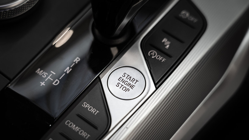 Автоэксперт Венгерский рассказал, как спорт-режим влияет на ресурс машины