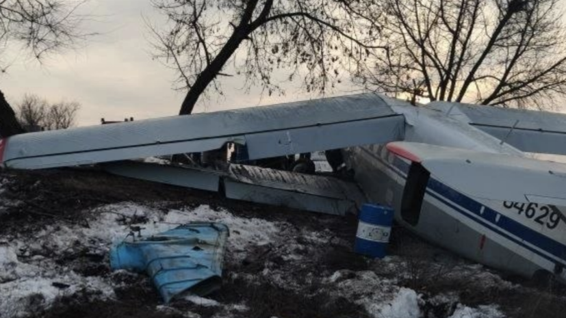 В Волгоградской области самолёт Ан-2 получил повреждение при посадке