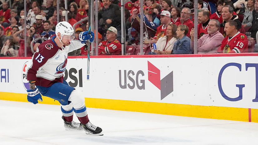 Гол и пас Ничушкина помогли «Колорадо» набрать 100 очков и стать первым участником Кубка Стэнли