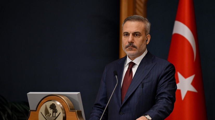 Турецкий министр Фидан: арабские страны направили Ирану последнее предупреждение