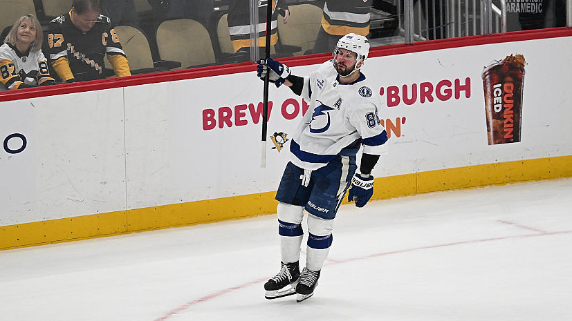 Кучеров признан второй звездой дня в НХЛ