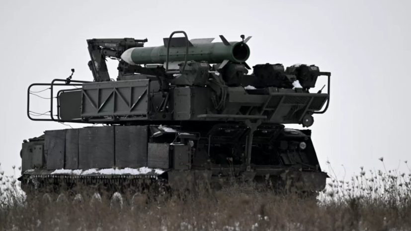 МО: силы ПВО перехватили и уничтожили 74 беспилотника ВСУ над регионами России