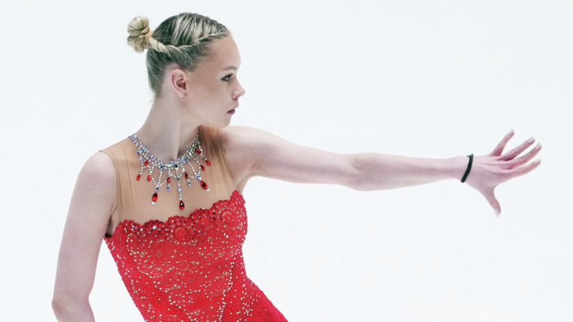 Захарова прыгнула четверной тулуп и выиграла произвольную программу на Кубке Первого канала