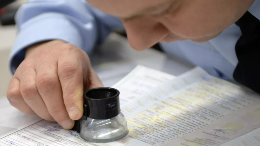 Россиянам напомнили, когда нужно менять документы на автомобиль