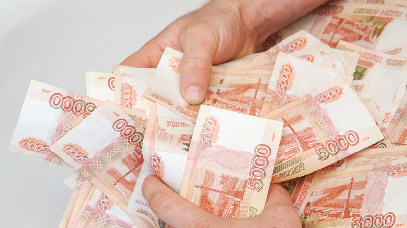 HR-эксперт: самые высокие зарплаты предлагают не разработчикам, а техникам