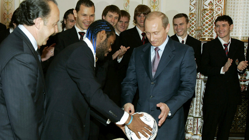 Футбол с Путиным, самба в автобусе, укрощение собаки и потоп на базе: почему Вагнер Лав навсегда запомнился болельщикам