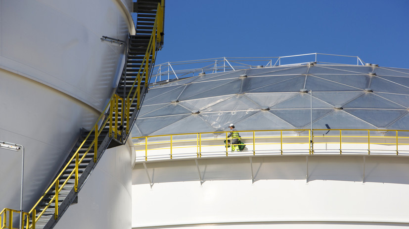 Reuters: БПЛА атаковал топливный бак в международном аэропорту Кувейта