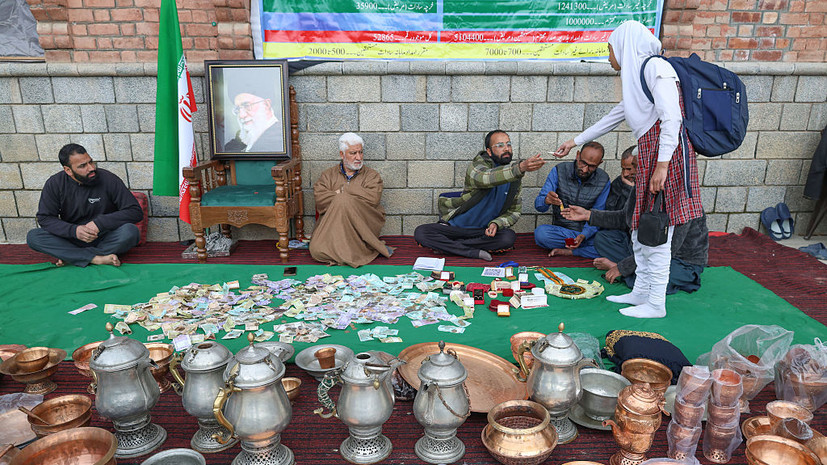 Жители Кашмира жертвуют деньги и золото в поддержку Ирана
