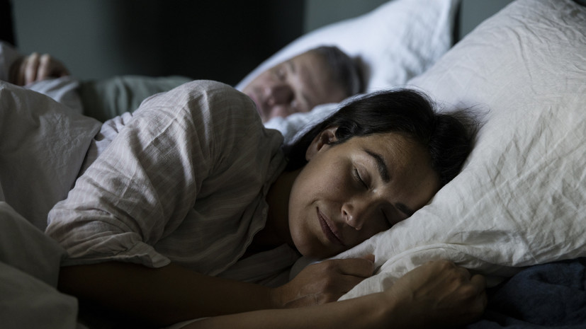 Сомнолог разъяснила причины дневной сонливости в начале весны