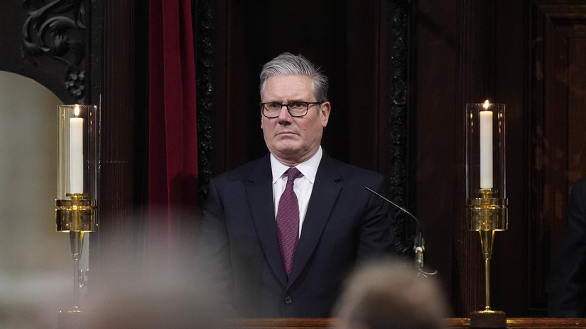 Стармер разрешил ВС Британии задерживать суда «теневого флота»