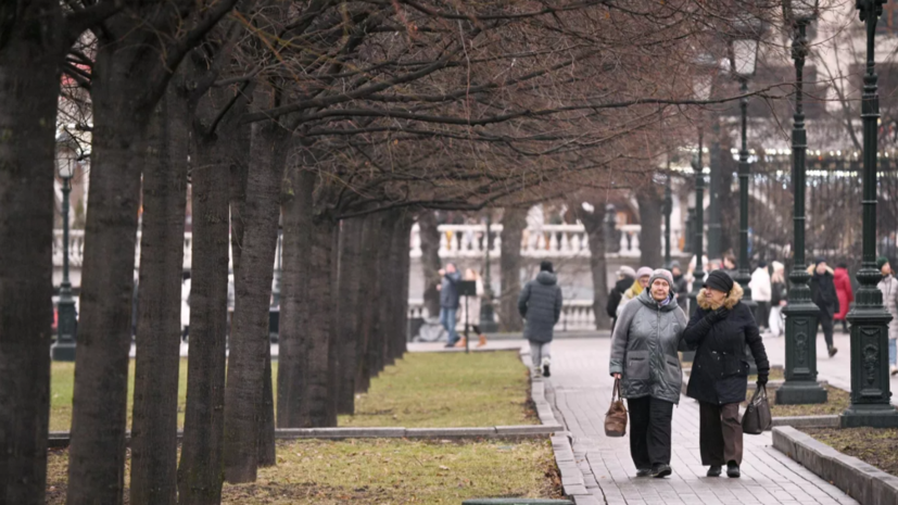 Синоптик Позднякова: в Москве до конца марта сохранится тёплая погода