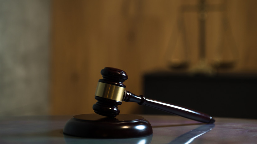 В Челябинске завели три дела после нападения ученика на одноклассницу в школе