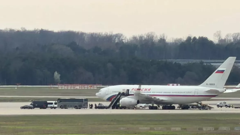 Слуцкий назвал тестовой встречей визит депутатов Госдумы в США