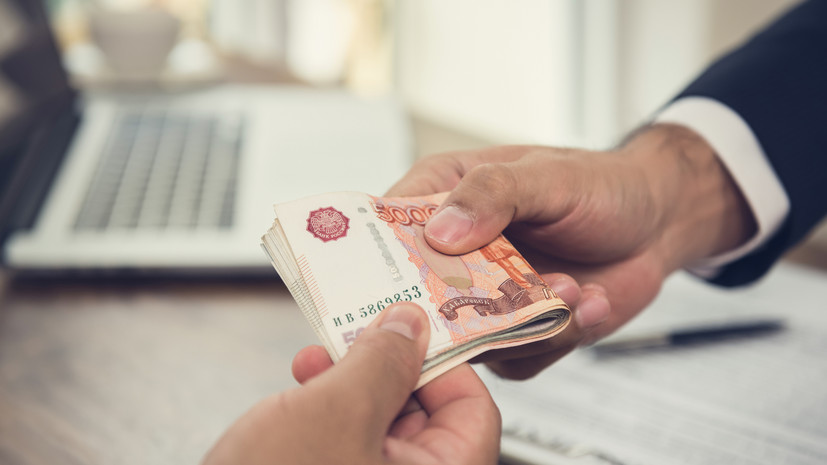 Начальника колонии в Ярославской области заподозрили во взяточничестве