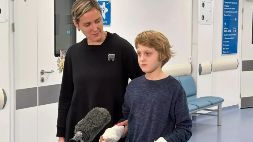 Мальчику, пострадавшему при взрыве в Красногорске, установили протез