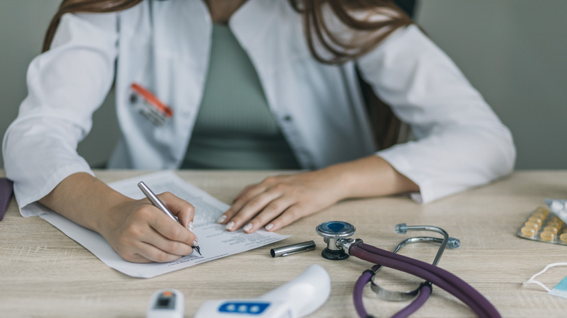 Сенатор напомнил о правилах оказания медпомощи для детей из многодетных семей