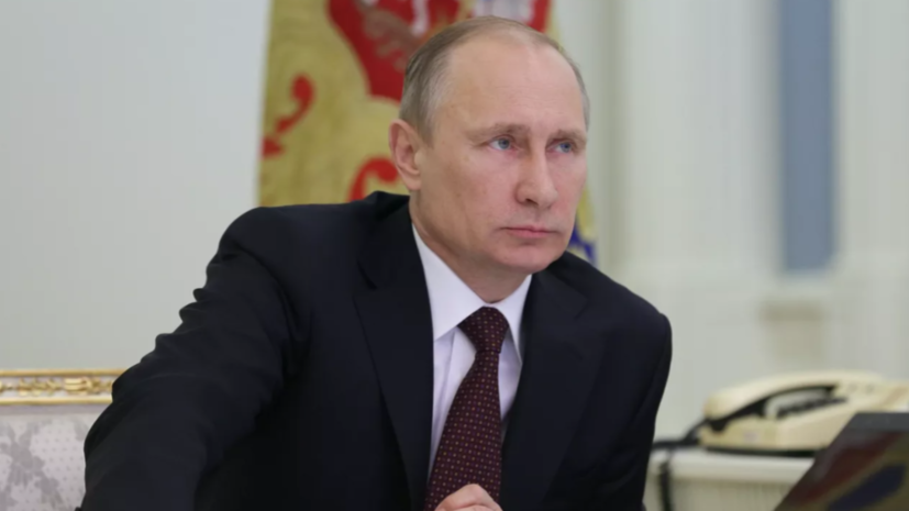 Песков: участник встречи Путина с бизнесом выделил крупную сумму государству