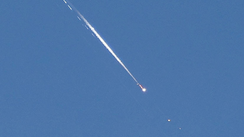 В Иране заявили об уничтожении топливозаправщика на базе США в Саудовской Аравии