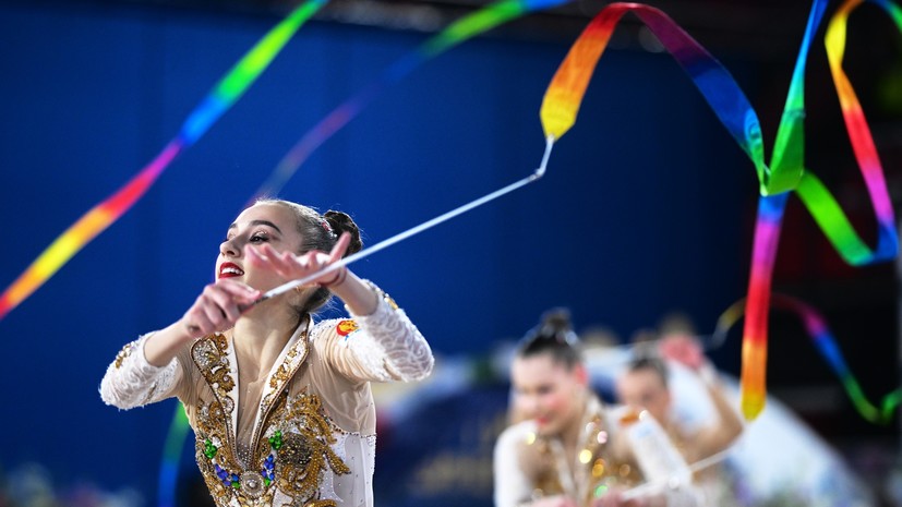 Российские гимнастки выиграли этап Кубка мира в групповых упражнениях