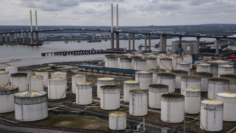 Цена нефти Brent превысила $115 за баррель