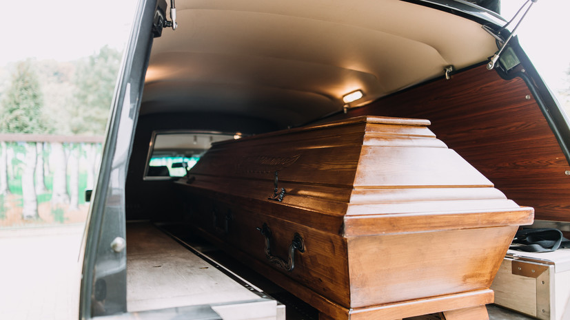 Голову модели российского происхождения похитили из гроба в Италии