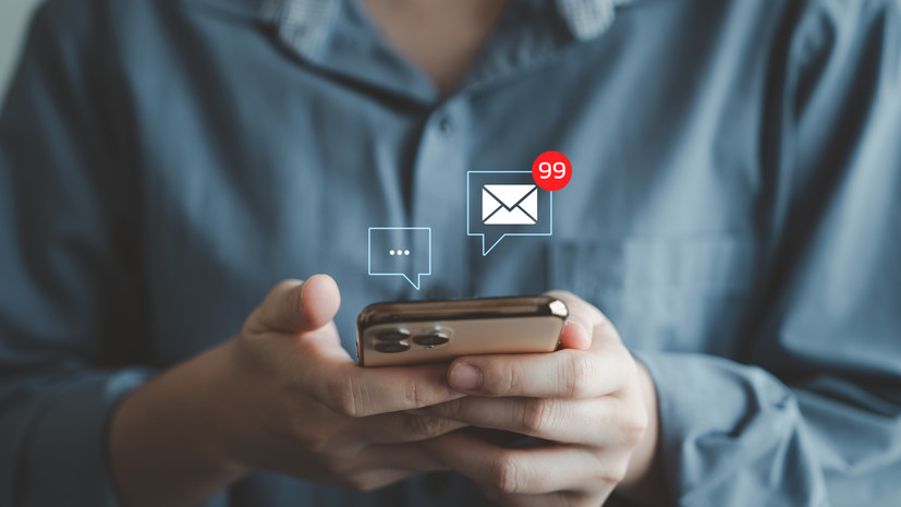 Россиян предупредили о схемах обмана через «выгодные онлайн-подписки»