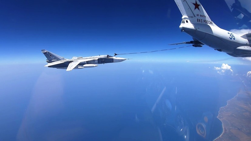 Лётчик рассказал, как происходит дозаправка самолёта в воздухе