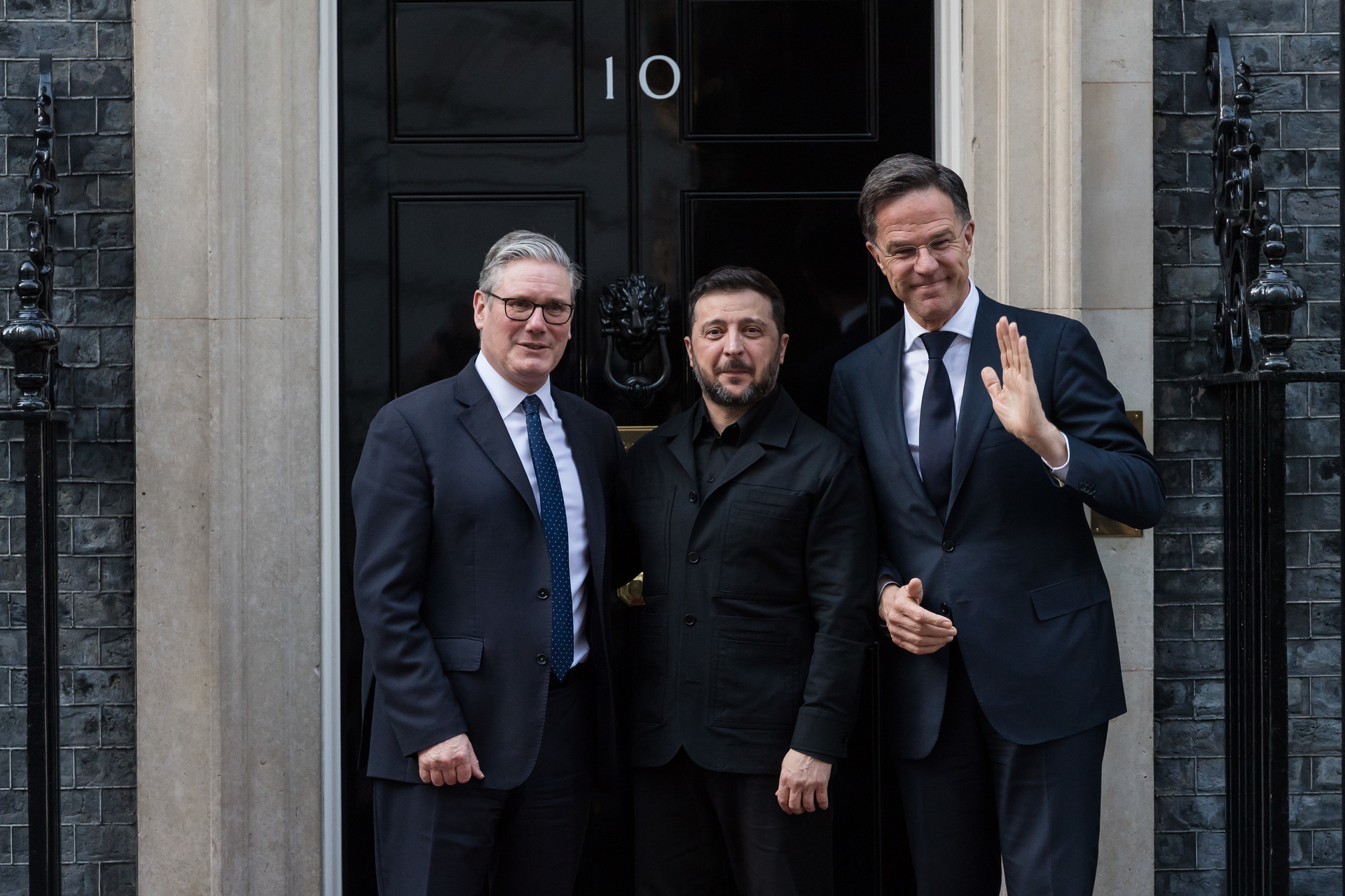 «Это изначально был политический жест»: в ЕС снова заговорили об ограничениях на приём беженцев с Украины