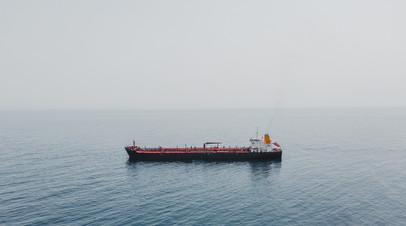 У&nbsp; берегов Омана атакован нефтяной танкер, погиб человек