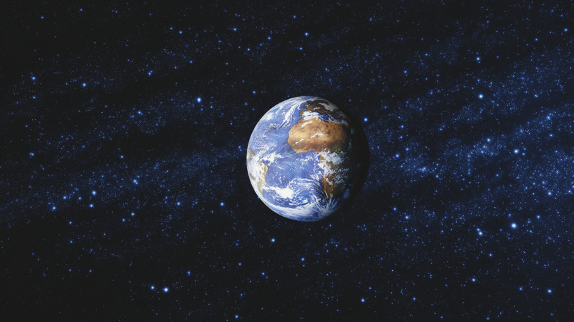 Матвиенко заявила о необходимости запрета размещения оружия в космосе