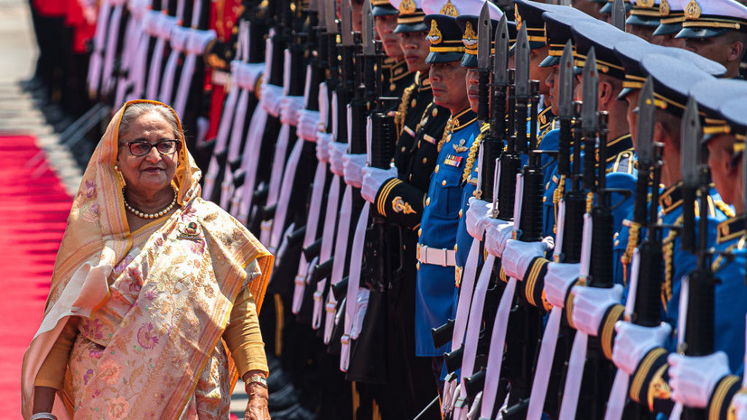 Экс-премьер Бангладеш Хасина потребовала отменить смертный приговор