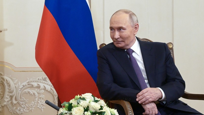 Отец Маска назвал Путина приятным человеком с хорошей энергетикой