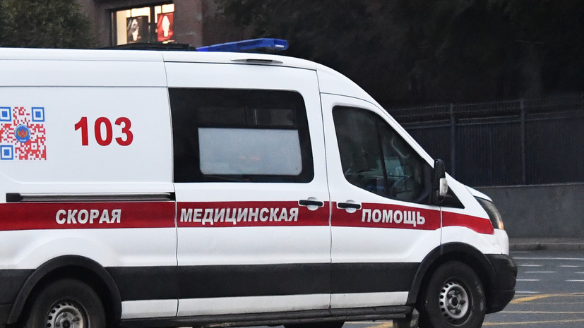 Два человека госпитализированы после атаки БПЛА в Ленобласти