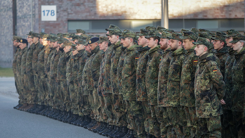 «Может обернуться принудительной мобилизацией»: как в Германии ужесточили выезд за границу для мужчин