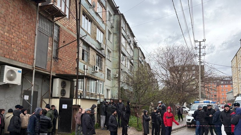 СК: причиной обрушения дома в Махачкале могло стать размывание фундамента