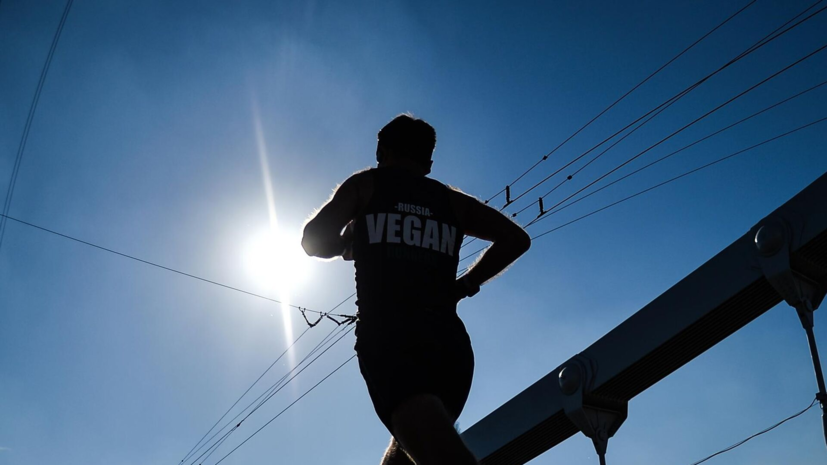 Около 6 тысяч человек приняли участие в забеге в Лужниках