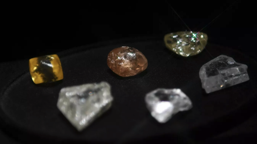 В АЛРОСА назвали самые редкие алмазы в России