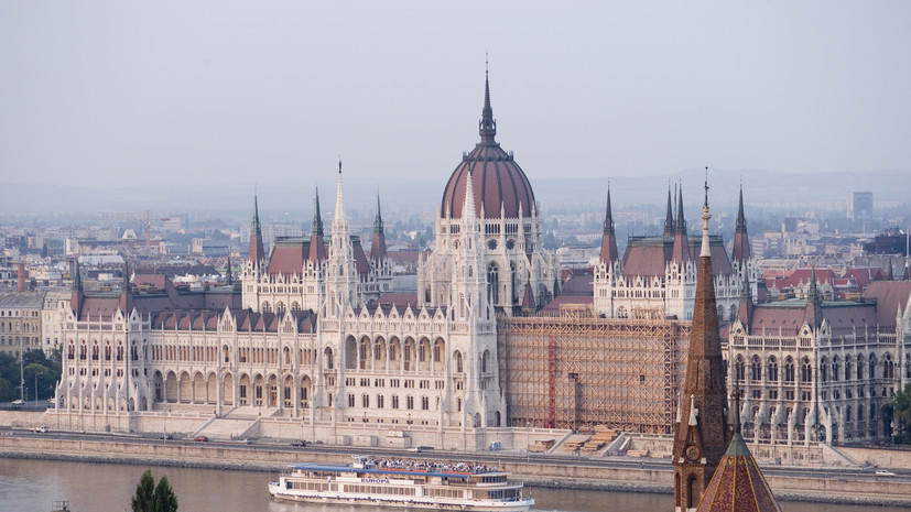 Вэнс назвал Венгрию одной из немногих мудрых стран в украинском конфликте